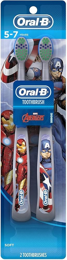 Oral-B Kid's Manual Toothbrush Featuring Marvel's Spiderman, Soft Bristles, for Children and Toddlers 3+, 2 Count