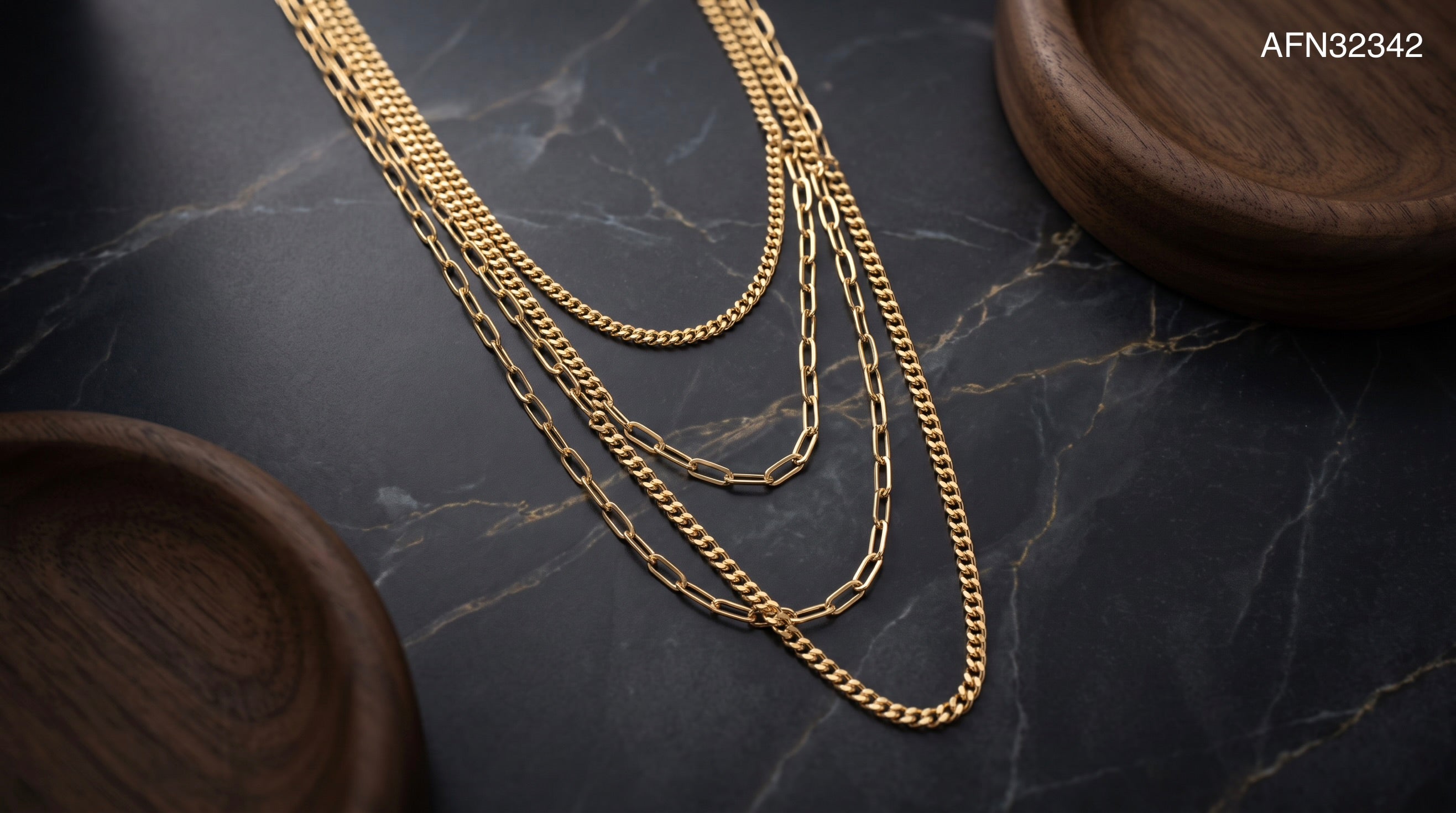 Essential Layers Triple Chain Set.