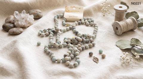 The Seafoam Calm Necklace